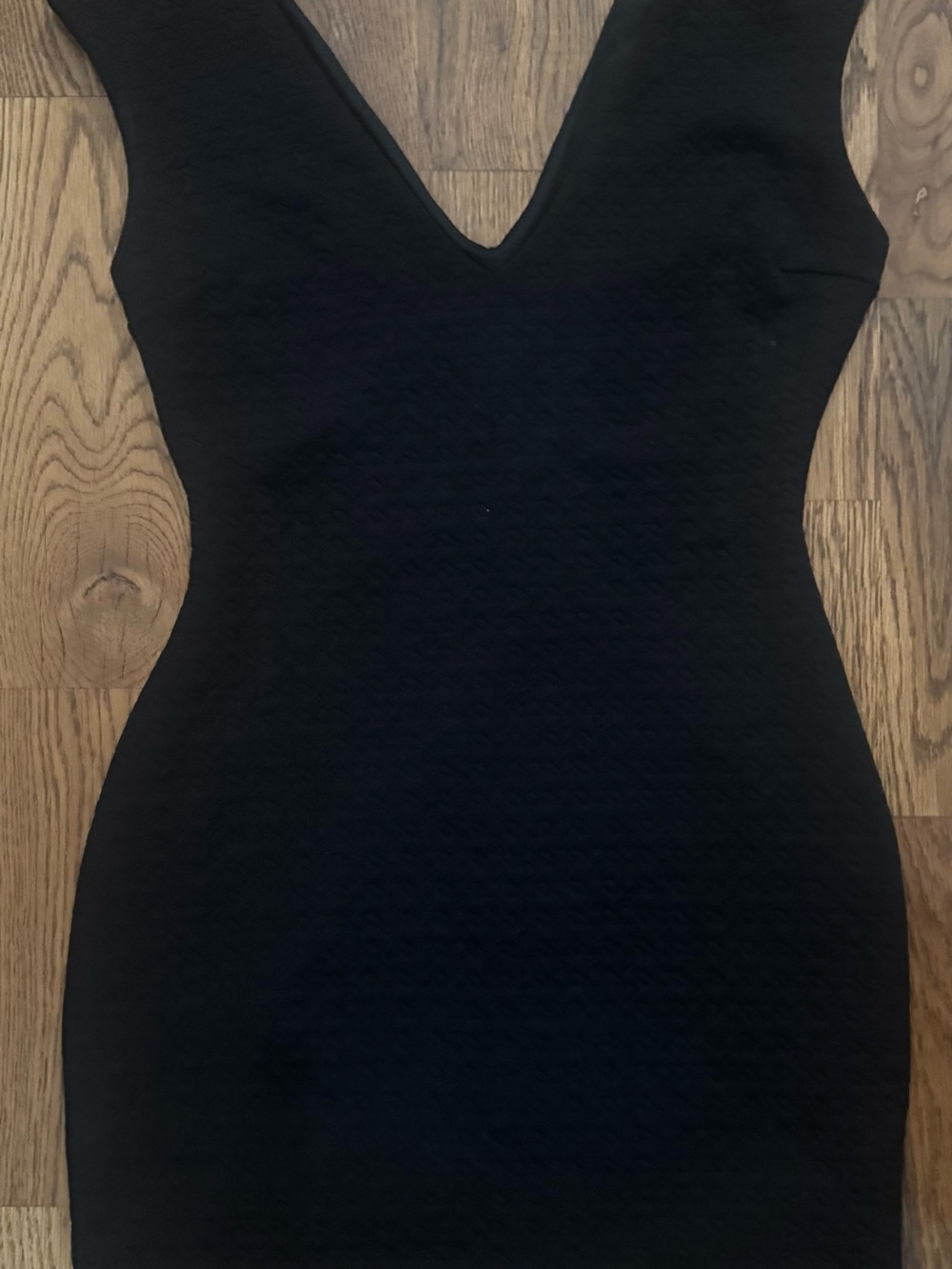 Hot Miami Styles Black V-Neck Mini Dress